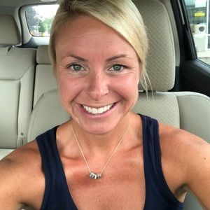 Meet your Posher, Raeanna